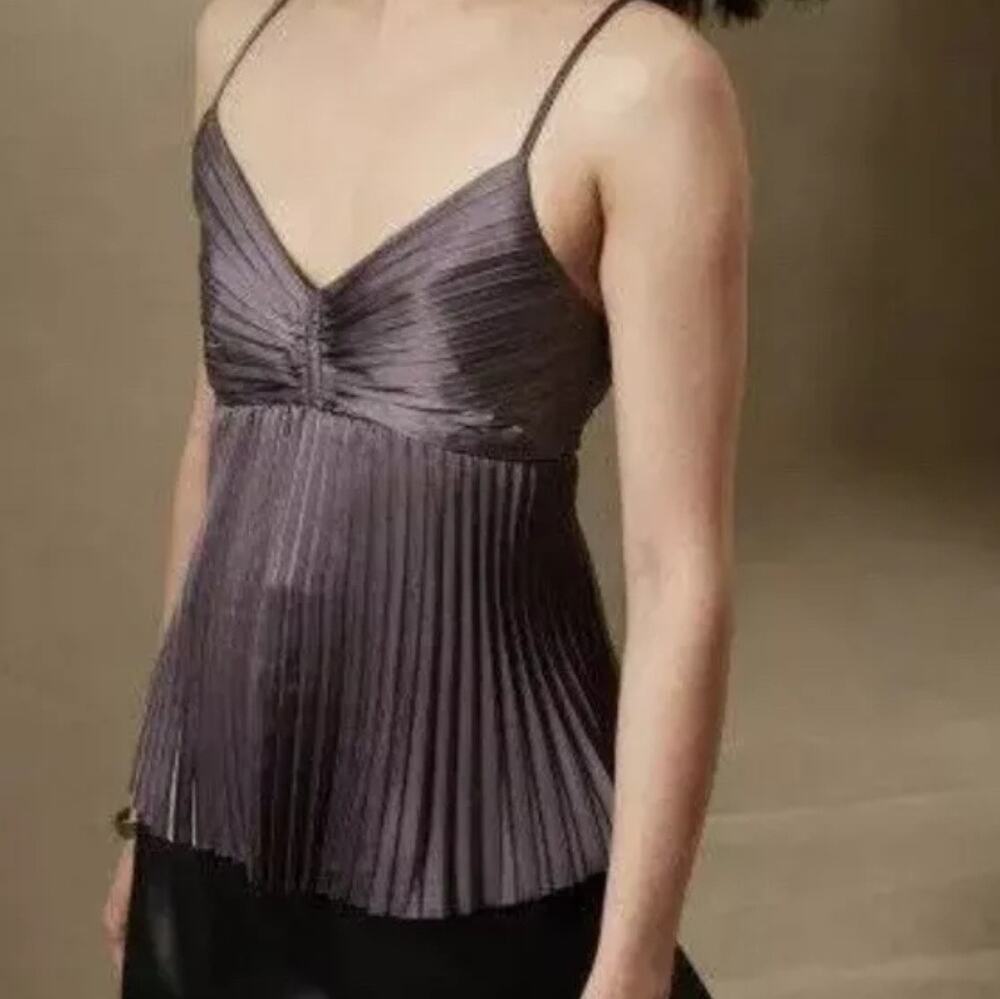 Banana Republic Satin Pleated Cami Top Lavender Purple S Coquette Resort